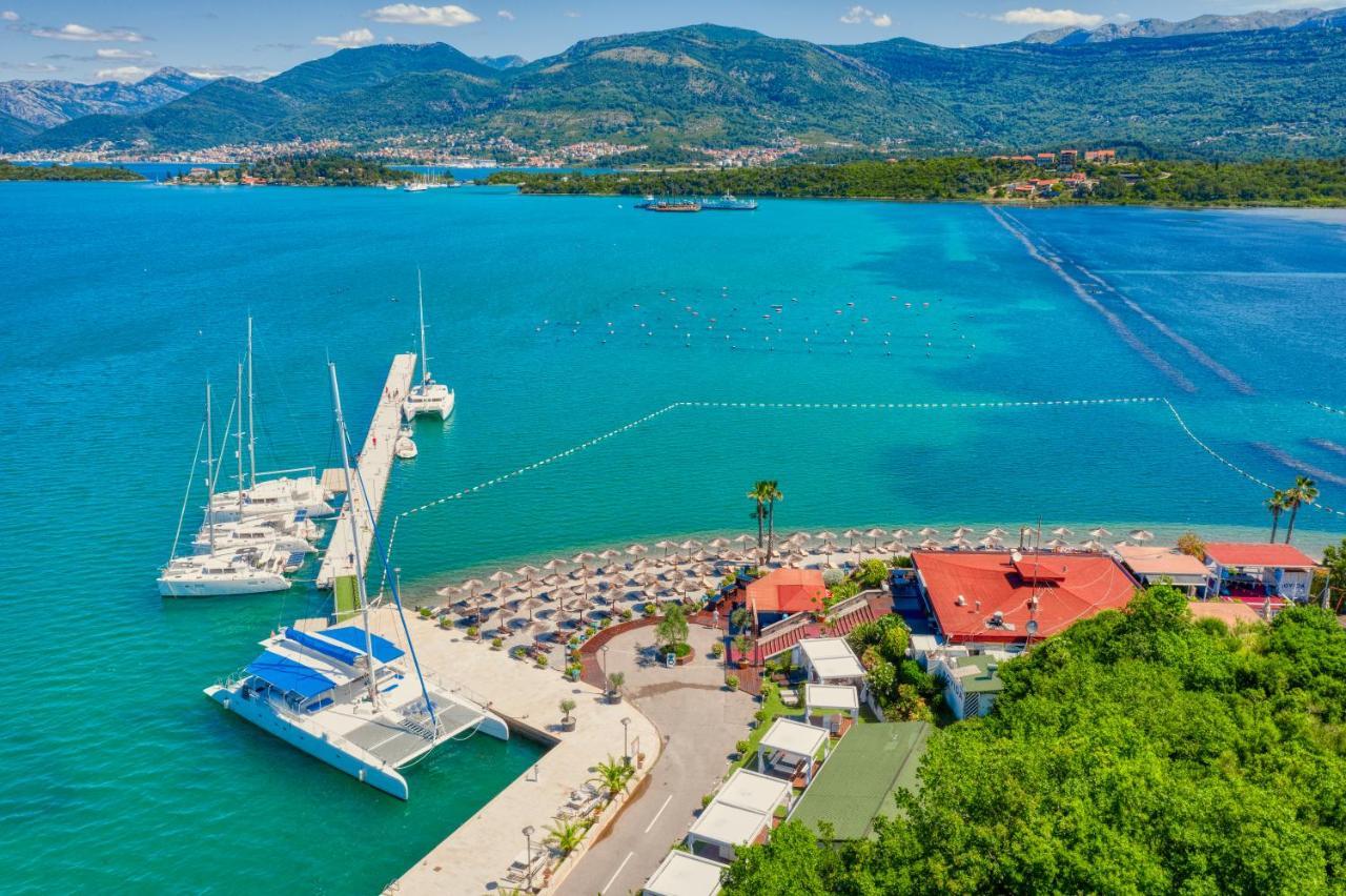 Aquata Apartments Тиват Екстериор снимка