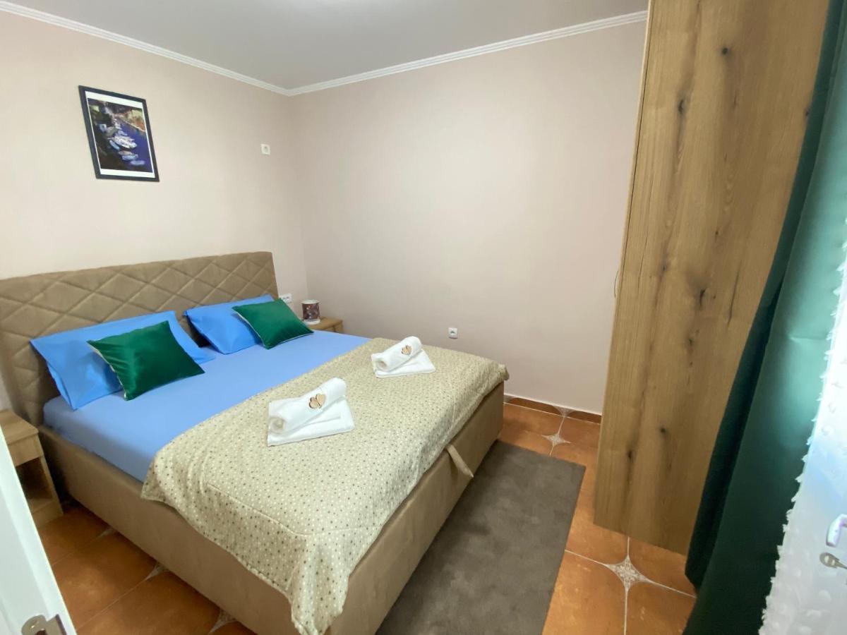Aquata Apartments Тиват Екстериор снимка